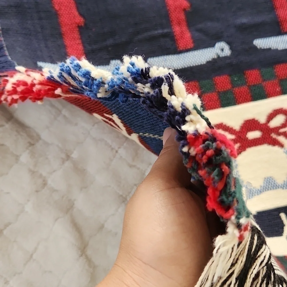 New Carpet Throw Christmas With fringe Hem Holidays Decor Vintage